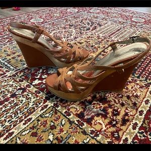 Platform Wedge ❤️🕶